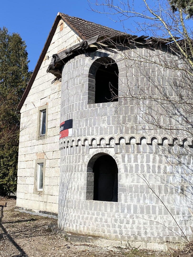 Predaj domu 160 m², pozemek 602 m², Uehlfeld, Bavorsko Predaj domu 160 m², pozemek 602 m², Uehlfeld, Bavorsko