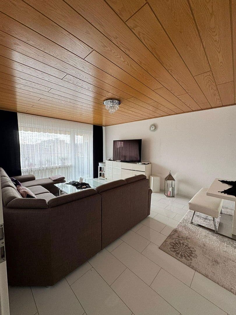 Predaj bytu 4-izbový 82 m², Dietzenbach, Hesensko Predaj bytu 4-izbový 82 m², Dietzenbach, Hesensko