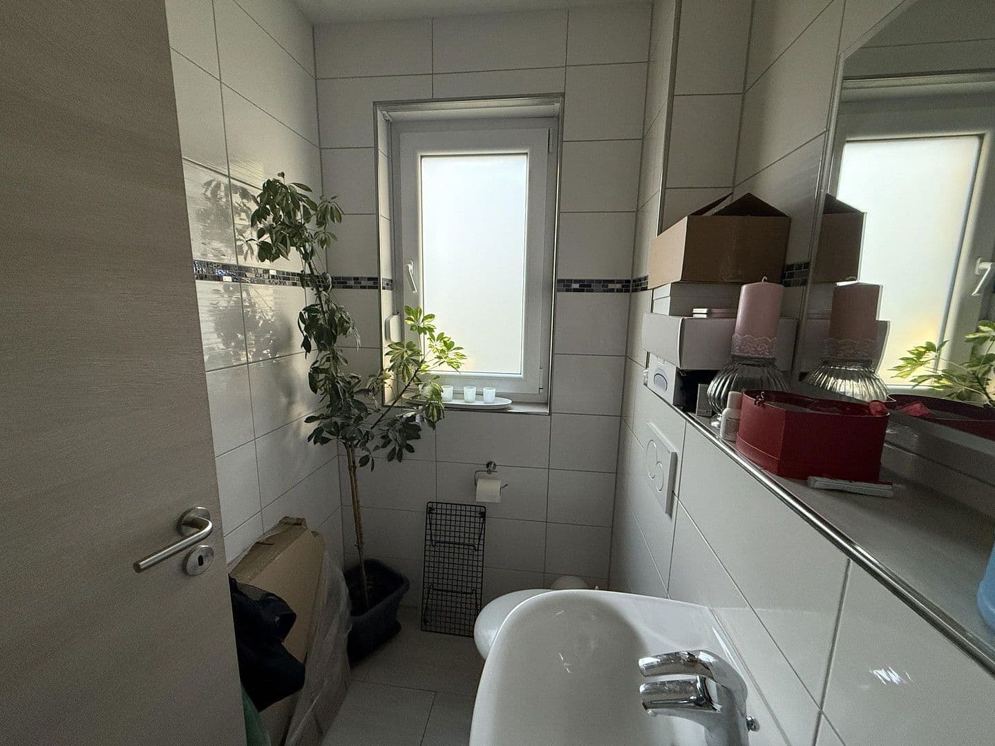 Prenájom bytu 4-izbový 111 m², Sassenburg, Dolné Sasko Prenájom bytu 4-izbový 111 m², Sassenburg, Dolné Sasko