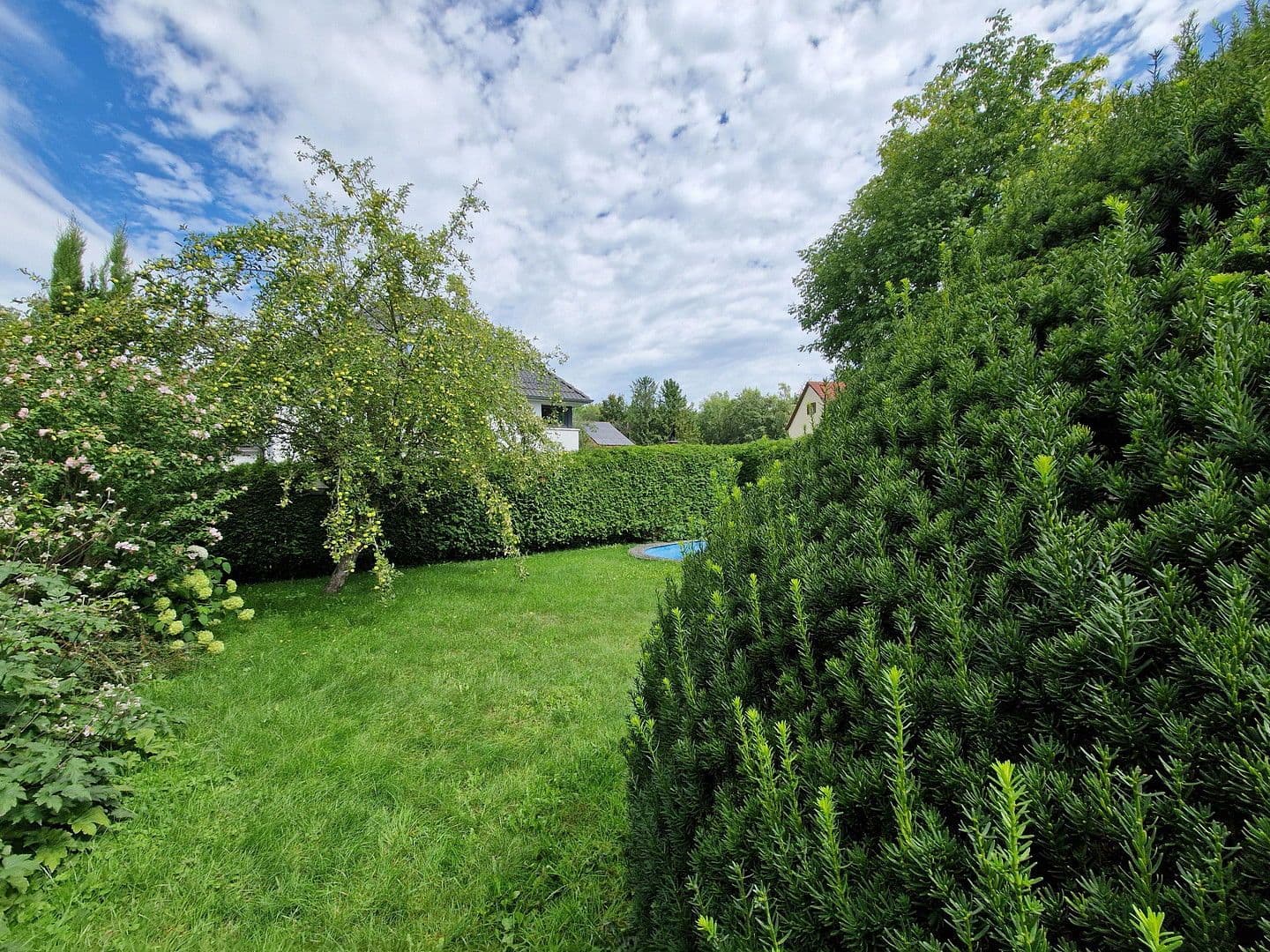 Predaj pozemku 1.107 m², München, Bavorsko Predaj pozemku 1.107 m², München, Bavorsko