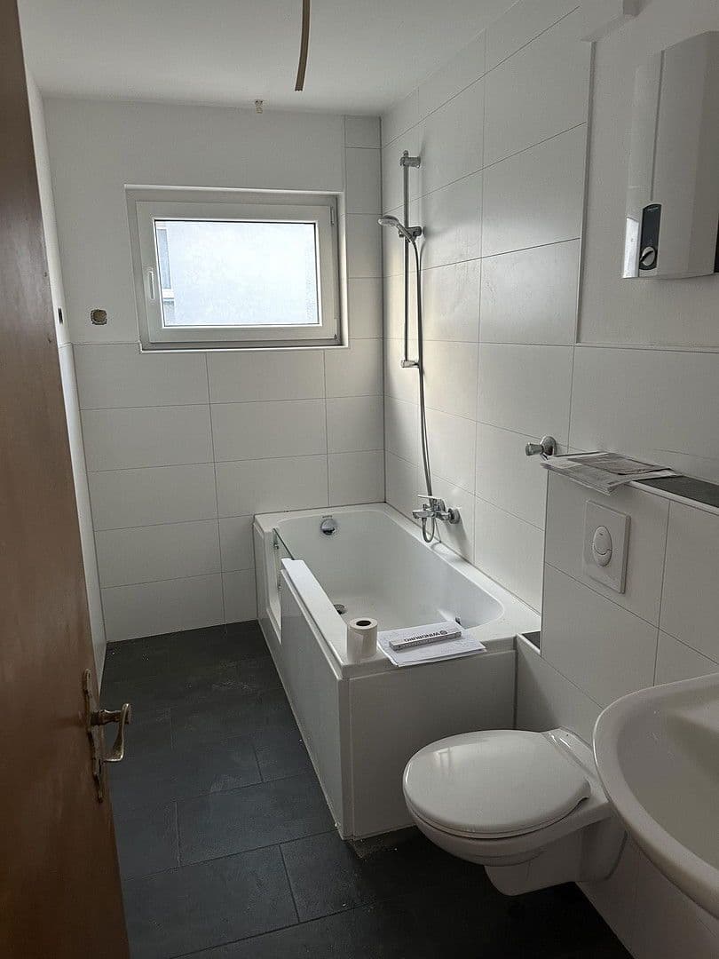 Prenájom bytu 3-izbový 72 m², Grandstraße 44, Essen, Severné Porýnie - Westfálsko Prenájom bytu 3-izbový 72 m², Grandstraße 44, Essen, Severné Porýnie - Westfálsko