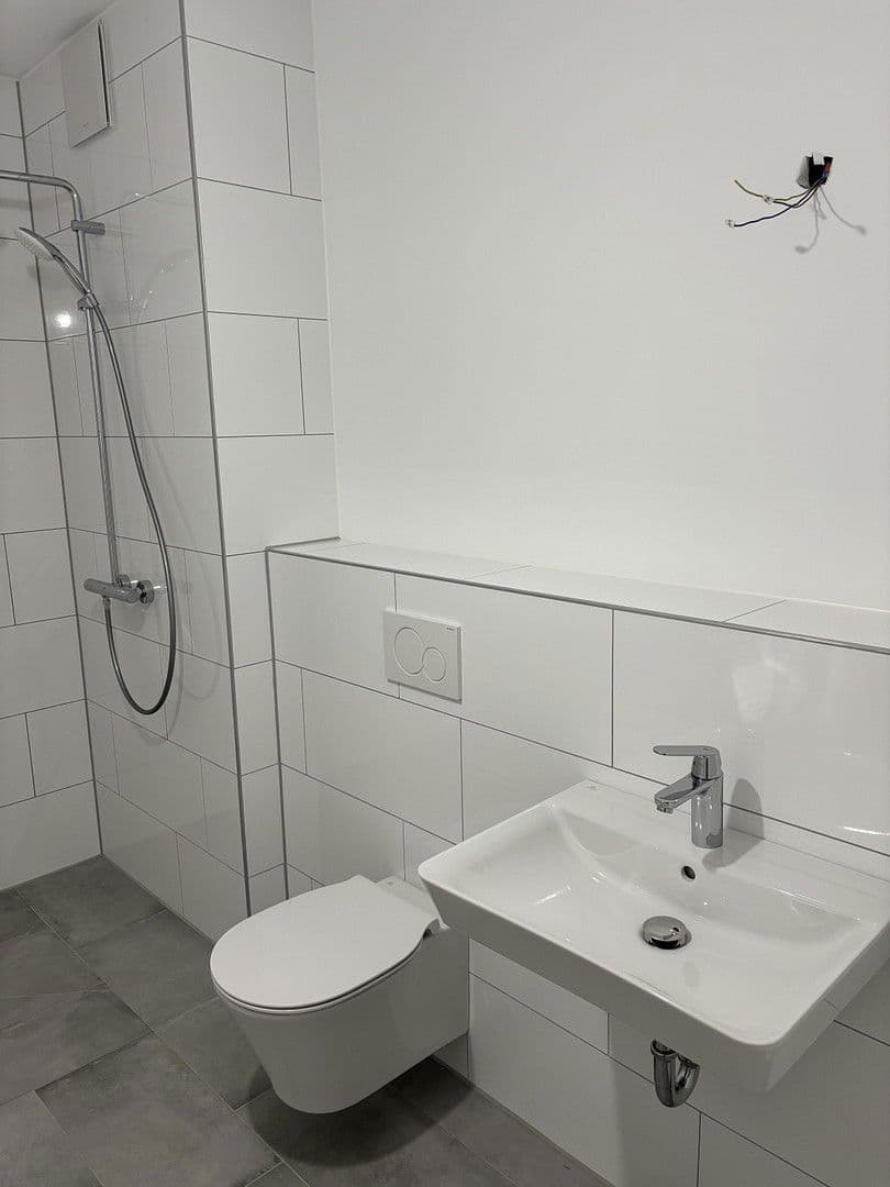 Prenájom bytu 2-izbový 52 m², Locher Straße 21, Solingen, Severné Porýnie - Westfálsko Prenájom bytu 2-izbový 52 m², Locher Straße 21, Solingen, Severné Porýnie - Westfálsko