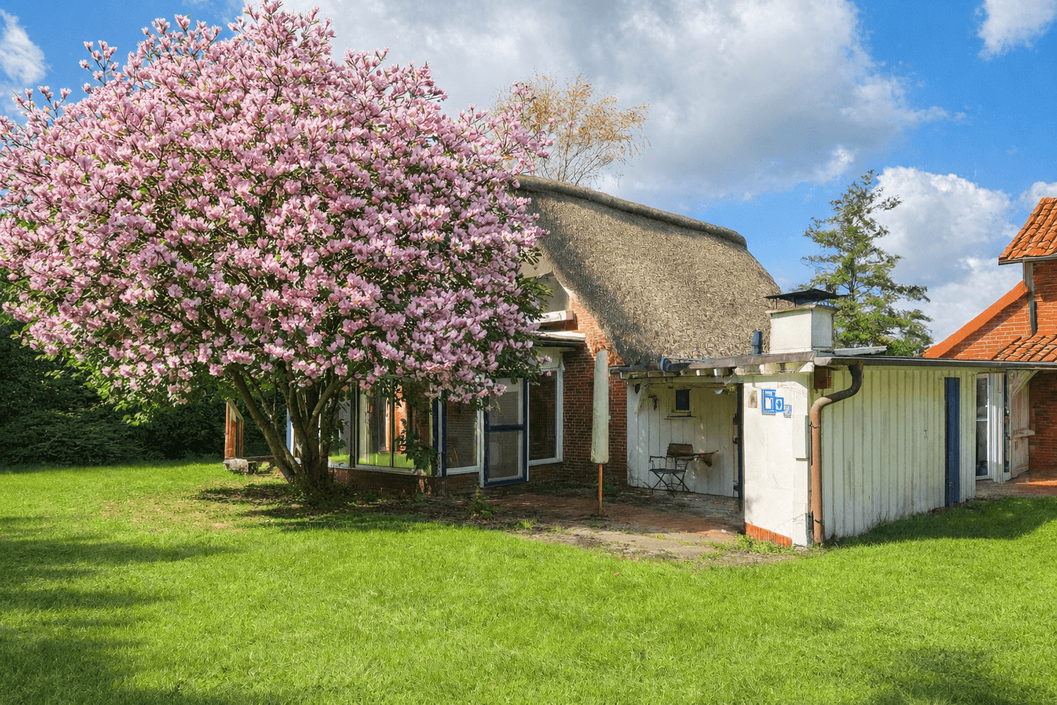 Predaj domu 150 m², pozemek 1.904 m², Drochtersen, Dolné Sasko Predaj domu 150 m², pozemek 1.904 m², Drochtersen, Dolné Sasko