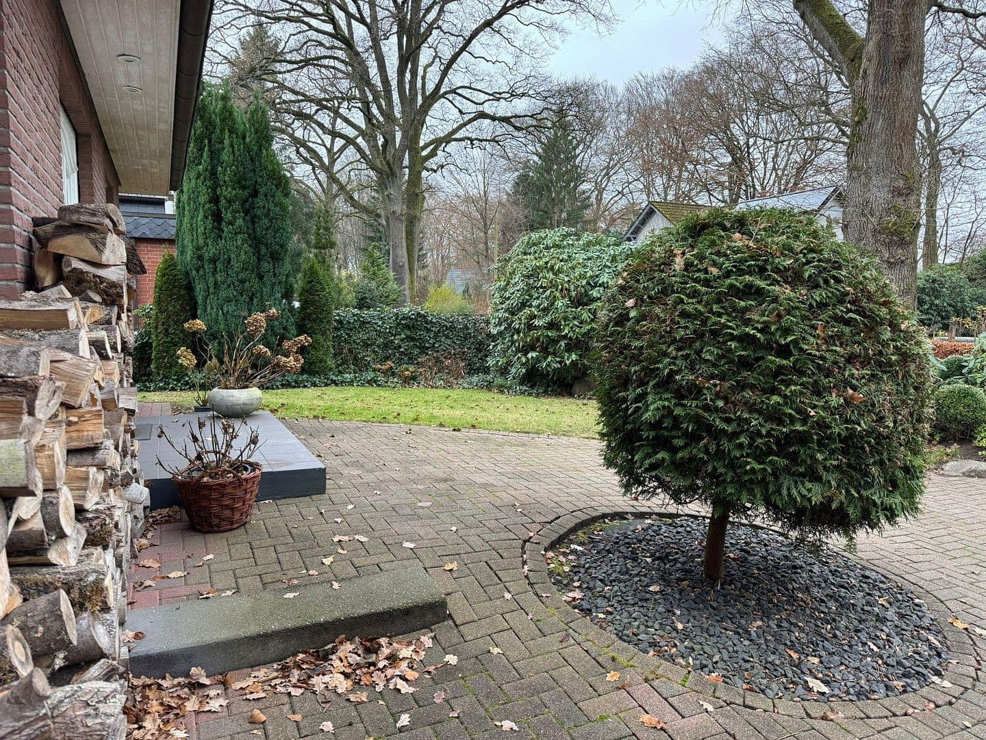 Predaj domu 181 m², pozemek 850 m², Hamburg, Hamburg Predaj domu 181 m², pozemek 850 m², Hamburg, Hamburg