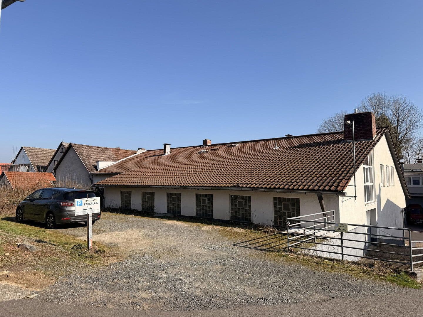 Prenájom nebytového priestoru 413 m², Darmstädter Straße 24, Roßdorf, Hesensko Prenájom nebytového priestoru 413 m², Darmstädter Straße 24, Roßdorf, Hesensko