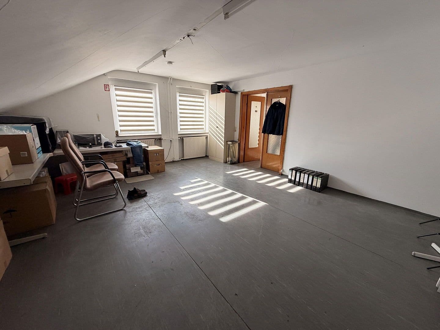 Prenájom nebytového priestoru 413 m², Darmstädter Straße 24, Roßdorf, Hesensko Prenájom nebytového priestoru 413 m², Darmstädter Straße 24, Roßdorf, Hesensko