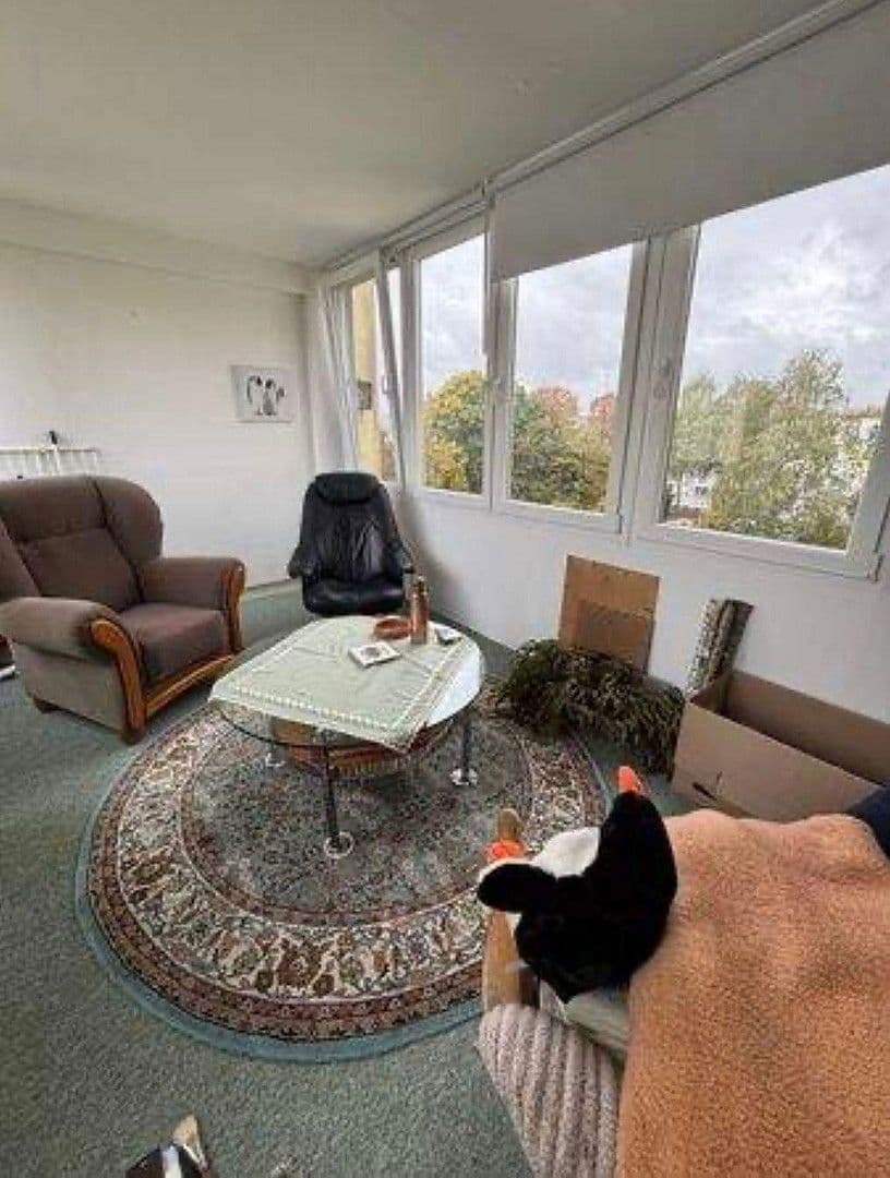 Prenájom bytu 4-izbový 88 m², Tegeler Plate 15, Bremen, Brémy Prenájom bytu 4-izbový 88 m², Tegeler Plate 15, Bremen, Brémy