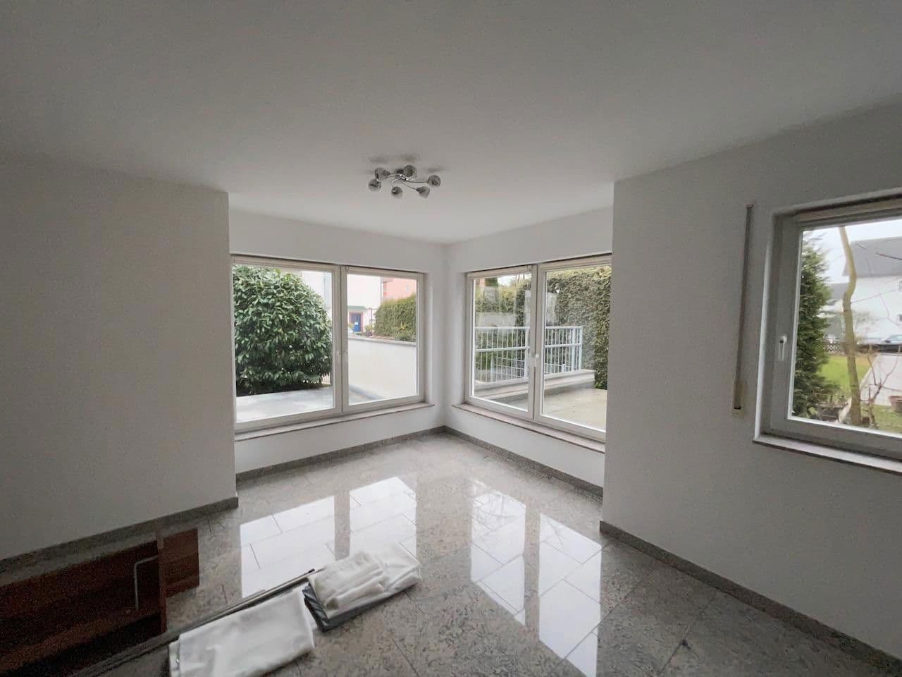 Prenájom bytu 3-izbový 108 m², Hattersheim am Main, Hesensko Prenájom bytu 3-izbový 108 m², Hattersheim am Main, Hesensko