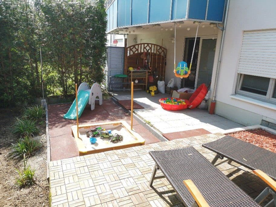 Prenájom bytu 3-izbový 108 m², Hattersheim am Main, Hesensko Prenájom bytu 3-izbový 108 m², Hattersheim am Main, Hesensko