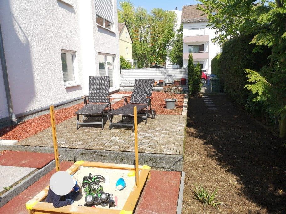 Prenájom bytu 3-izbový 108 m², Hattersheim am Main, Hesensko Prenájom bytu 3-izbový 108 m², Hattersheim am Main, Hesensko