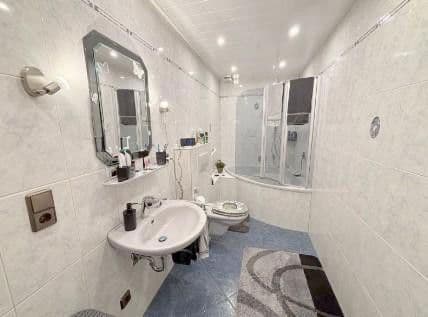 Prenájom bytu 5-izbový 78 m², Detzem, Porýnie-Falcko Prenájom bytu 5-izbový 78 m², Detzem, Porýnie-Falcko