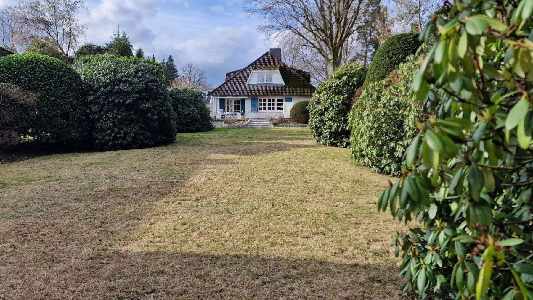 Predaj domu 241 m², pozemek 1.204 m², Hamburg, Hamburg Predaj domu 241 m², pozemek 1.204 m², Hamburg, Hamburg