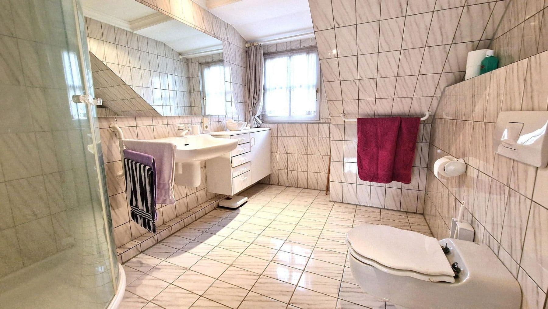 Predaj domu 241 m², pozemek 1.204 m², Hamburg, Hamburg Predaj domu 241 m², pozemek 1.204 m², Hamburg, Hamburg