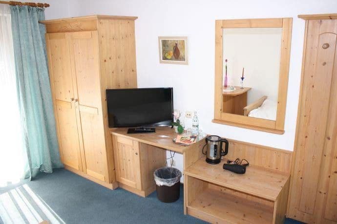 Predaj nebytového priestoru 2.115 m², Altdorf, Bavorsko Predaj nebytového priestoru 2.115 m², Altdorf, Bavorsko