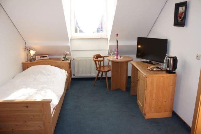 Predaj nebytového priestoru 2.115 m², Altdorf, Bavorsko Predaj nebytového priestoru 2.115 m², Altdorf, Bavorsko