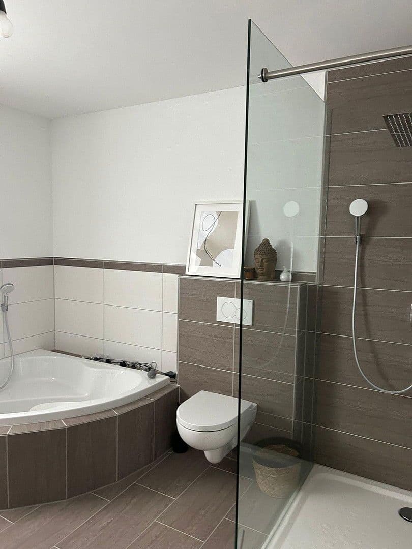 Predaj domu 370 m², pozemek 520 m², Breuberg, Hesensko Predaj domu 370 m², pozemek 520 m², Breuberg, Hesensko