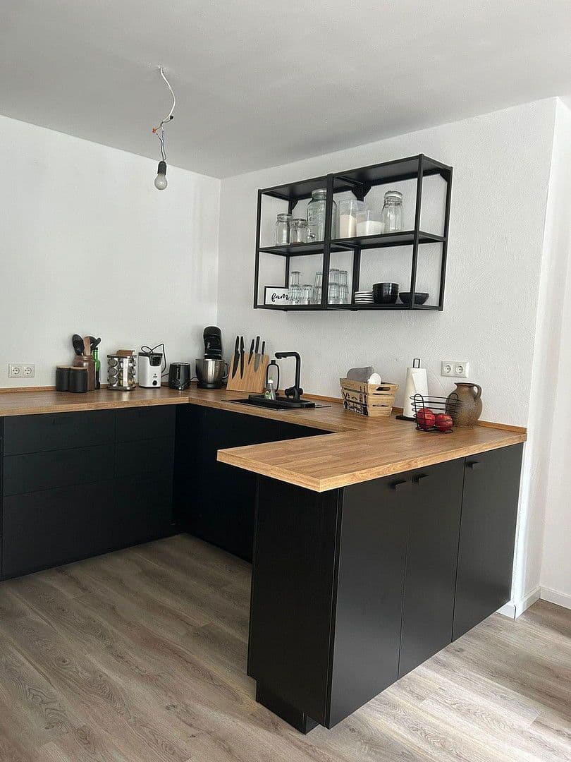 Predaj domu 370 m², pozemek 520 m², Breuberg, Hesensko Predaj domu 370 m², pozemek 520 m², Breuberg, Hesensko