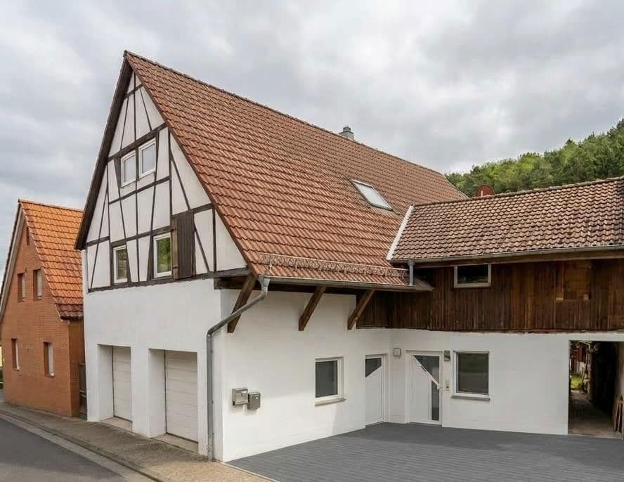 Predaj domu 370 m², pozemek 520 m², Breuberg, Hesensko Predaj domu 370 m², pozemek 520 m², Breuberg, Hesensko