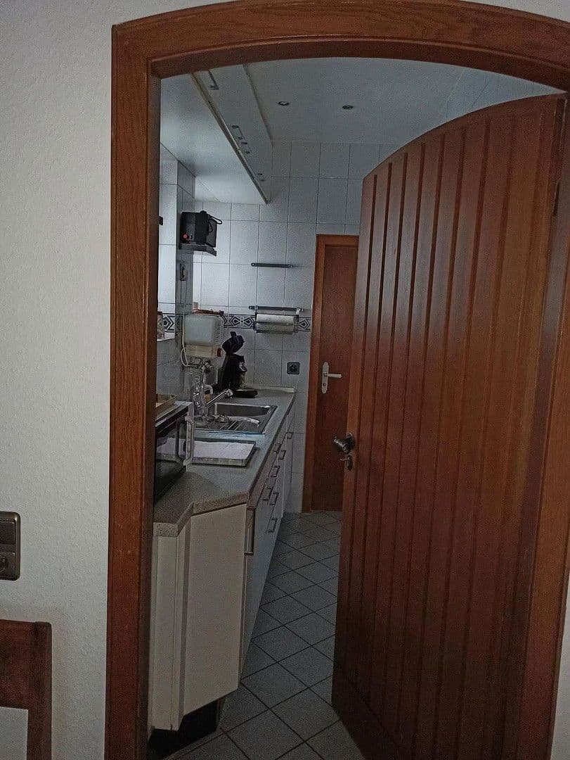 Prenájom bytu 2-izbový 56 m², Hermannstr 12, Neuss, Severné Porýnie - Westfálsko Prenájom bytu 2-izbový 56 m², Hermannstr 12, Neuss, Severné Porýnie - Westfálsko