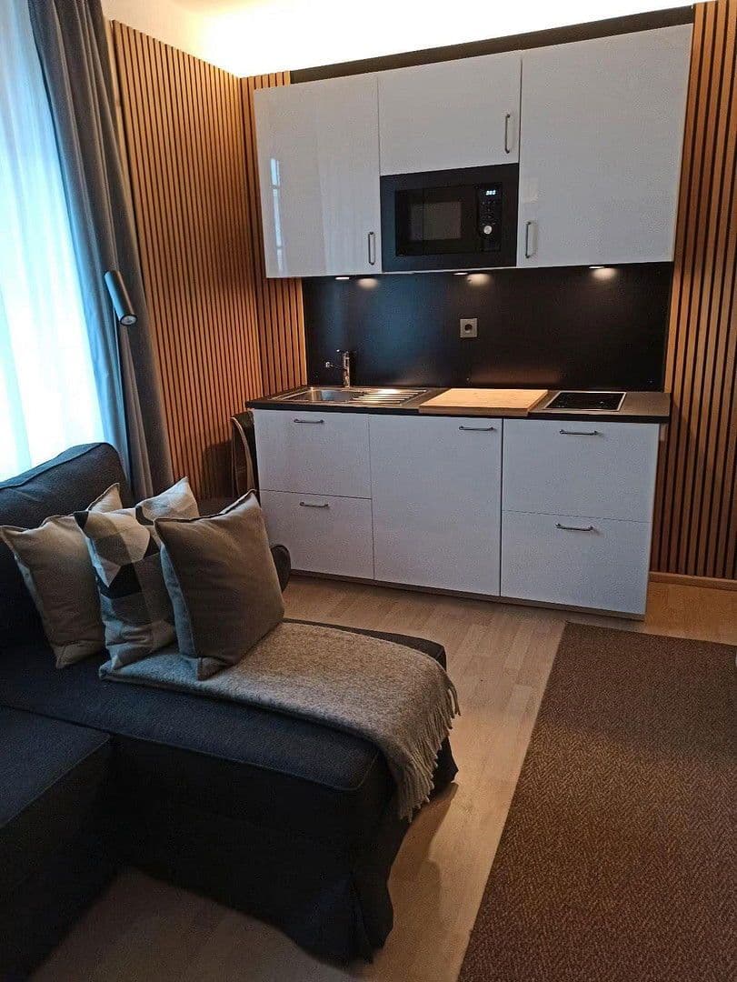 Prenájom bytu 2-izbový 56 m², Hermannstr 12, Neuss, Severné Porýnie - Westfálsko Prenájom bytu 2-izbový 56 m², Hermannstr 12, Neuss, Severné Porýnie - Westfálsko