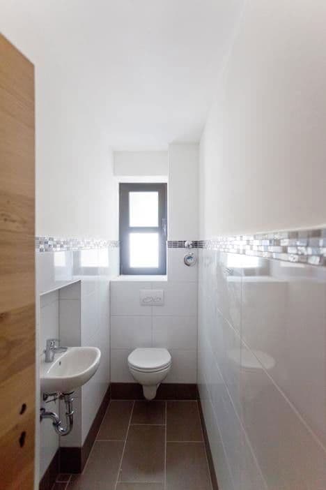 Predaj domu 510 m², pozemek 1.042 m², Neufahrner Straße 33, Rottenburg a. d. Laaber, Bavorsko Predaj domu 510 m², pozemek 1.042 m², Neufahrner Straße 33, Rottenburg a. d. Laaber, Bavorsko