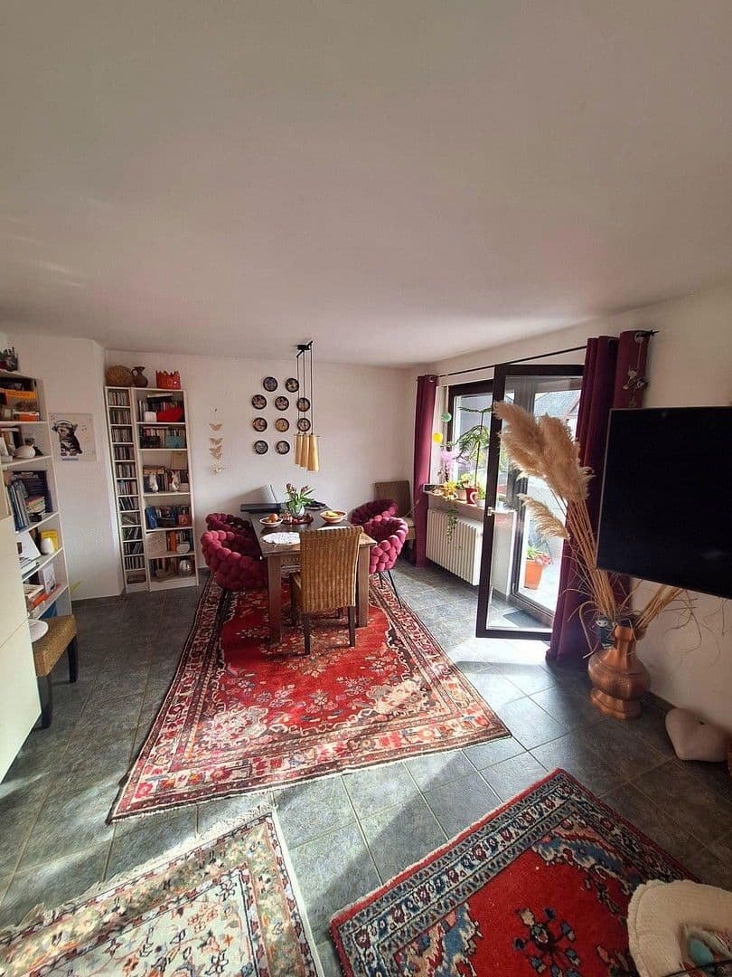 Predaj bytu 3-izbový 94 m², Saarbrücken, Sársko Predaj bytu 3-izbový 94 m², Saarbrücken, Sársko