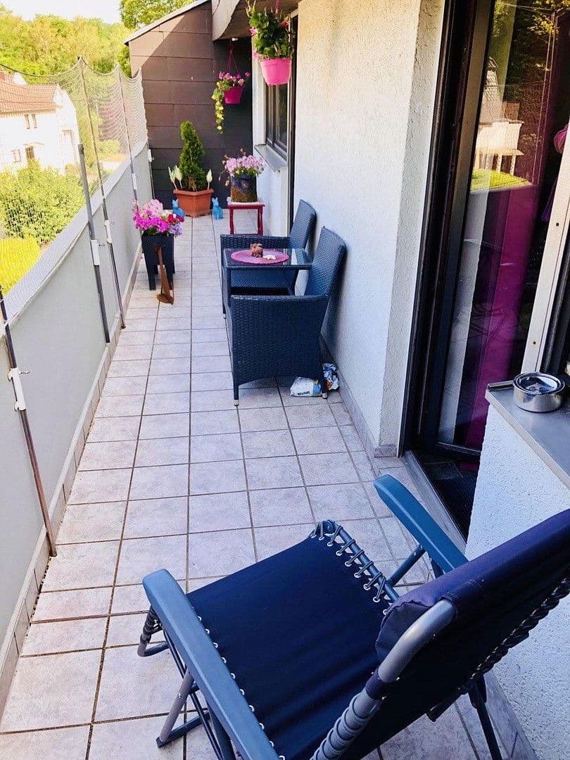 Predaj bytu 3-izbový 94 m², Saarbrücken, Sársko Predaj bytu 3-izbový 94 m², Saarbrücken, Sársko