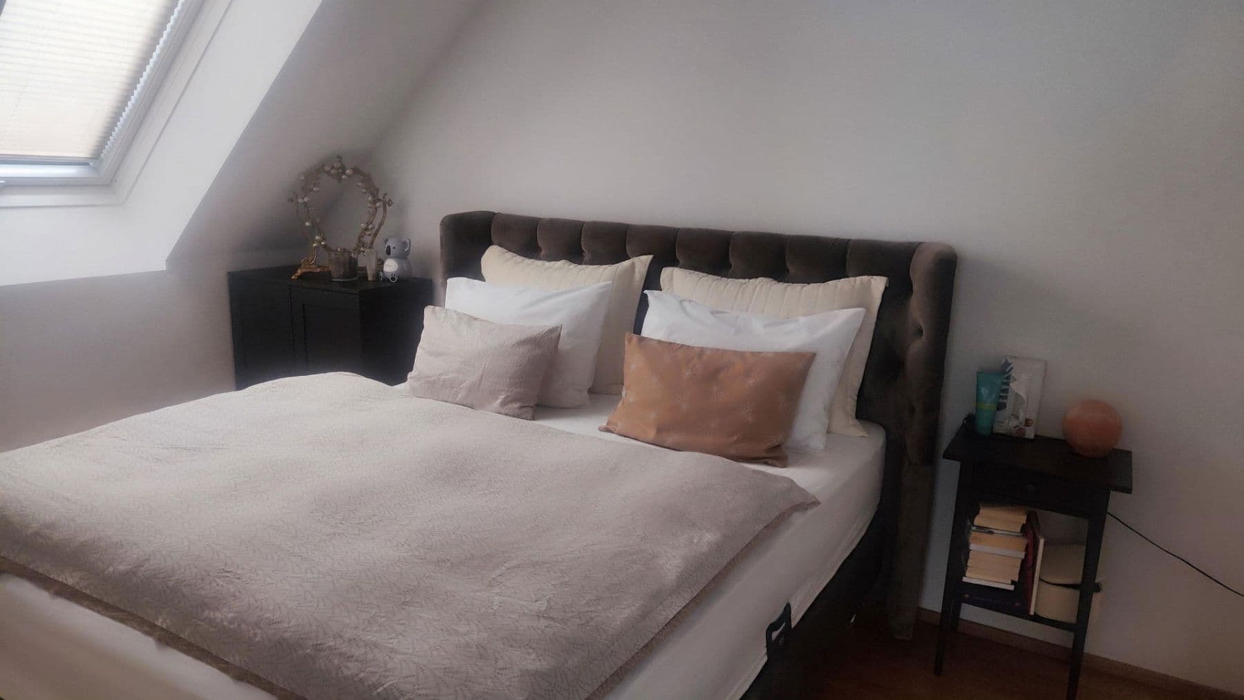 Prenájom bytu 1-izbový 50 m², Oberlaaer Str 85, Wien, Viedeň Prenájom bytu 1-izbový 50 m², Oberlaaer Str 85, Wien, Viedeň