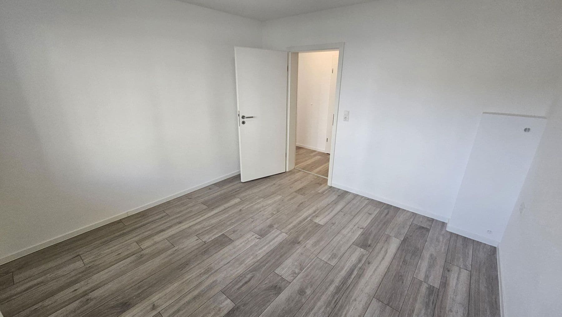 Prenájom bytu 3-izbový 60 m², Eutighofer Straße 22, Schwäbisch Gmünd, Bádensko-Wurttembersko Prenájom bytu 3-izbový 60 m², Eutighofer Straße 22, Schwäbisch Gmünd, Bádensko-Wurttembersko