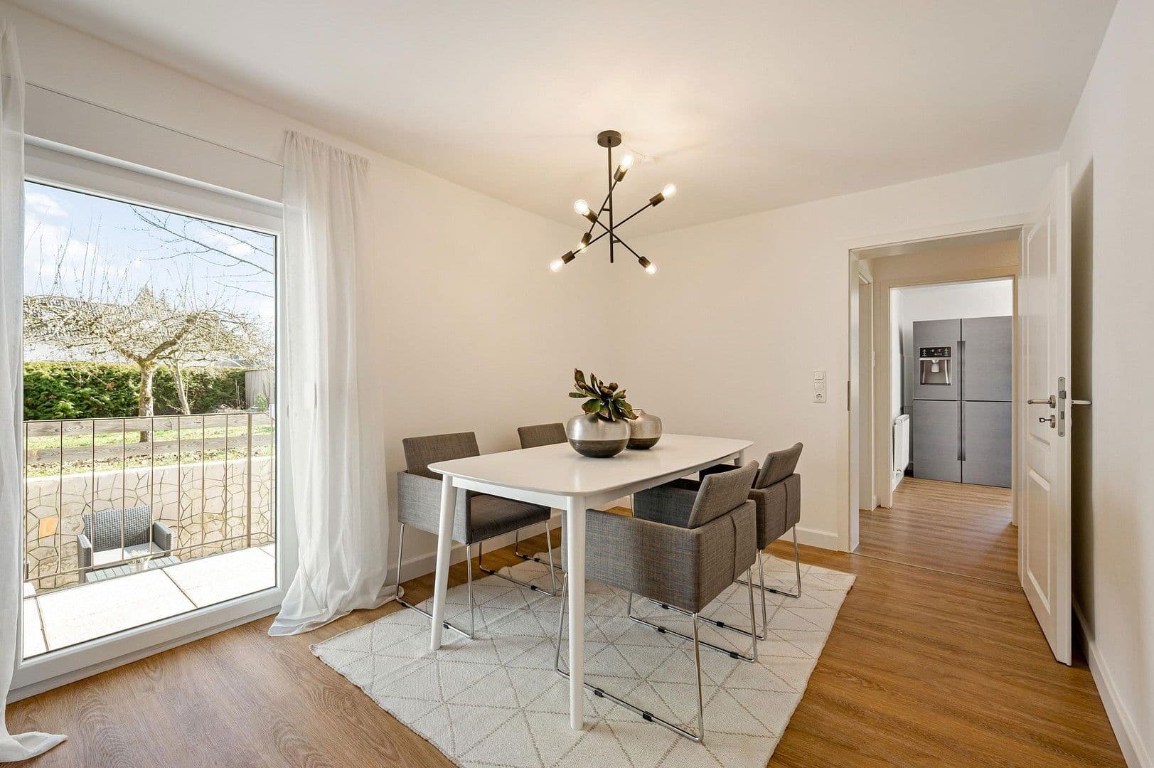 Predaj domu 120 m², pozemek 600 m², Offenbach, Hesensko Predaj domu 120 m², pozemek 600 m², Offenbach, Hesensko