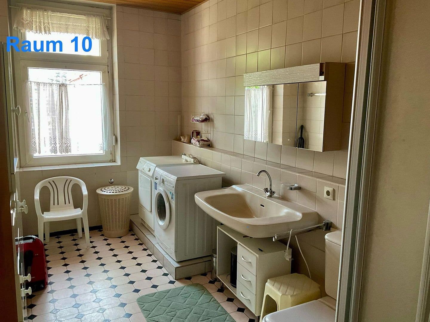 Predaj domu 286 m², pozemek 208 m², Winkelstr. 22, Duisburg, Severné Porýnie - Westfálsko Predaj domu 286 m², pozemek 208 m², Winkelstr. 22, Duisburg, Severné Porýnie - Westfálsko