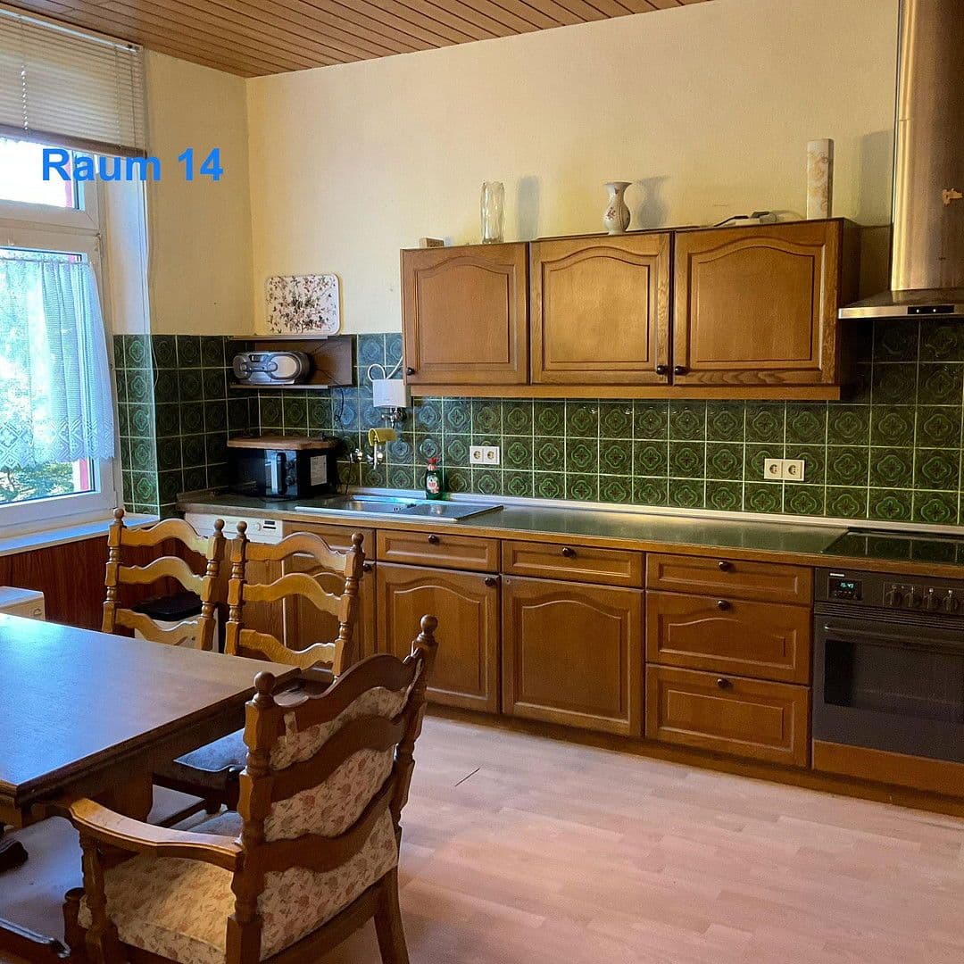 Predaj domu 286 m², pozemek 208 m², Winkelstr. 22, Duisburg, Severné Porýnie - Westfálsko Predaj domu 286 m², pozemek 208 m², Winkelstr. 22, Duisburg, Severné Porýnie - Westfálsko