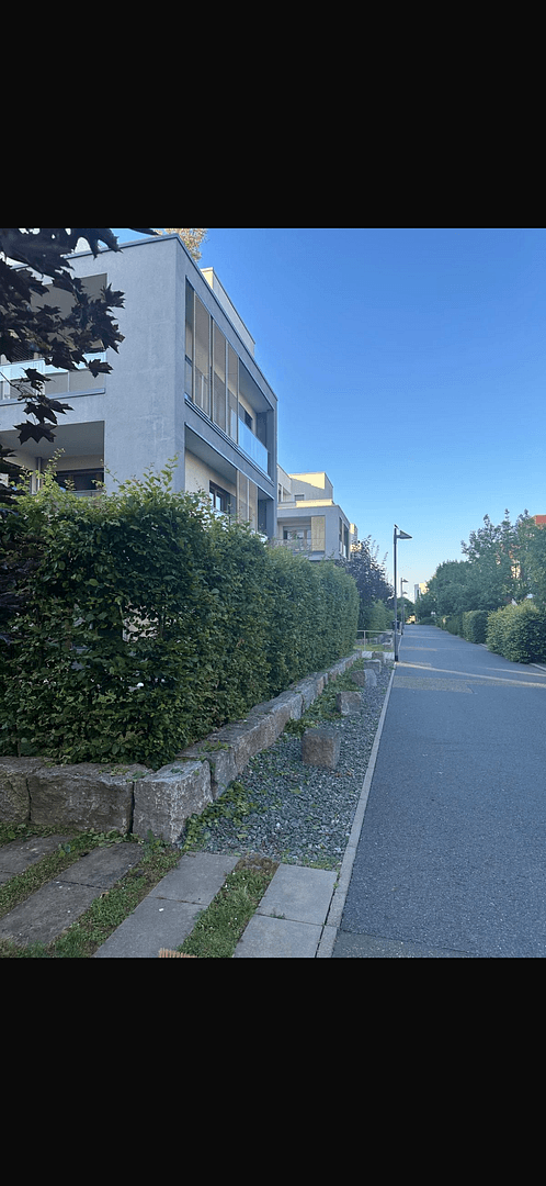 Prenájom bytu 2-izbový 45 m², Frankfurt am Main, Hesensko Prenájom bytu 2-izbový 45 m², Frankfurt am Main, Hesensko