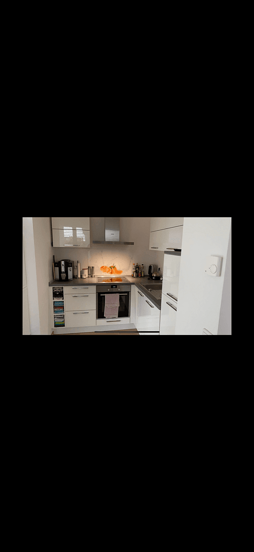 Prenájom bytu 2-izbový 45 m², Frankfurt am Main, Hesensko Prenájom bytu 2-izbový 45 m², Frankfurt am Main, Hesensko