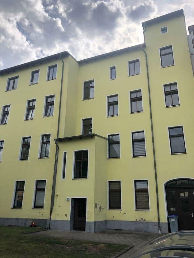 Prenájom bytu 4-izbový 105 m², Leipzigerstraße 19, Frankfurt Oder, Brandenbursko Prenájom bytu 4-izbový 105 m², Leipzigerstraße 19, Frankfurt Oder, Brandenbursko