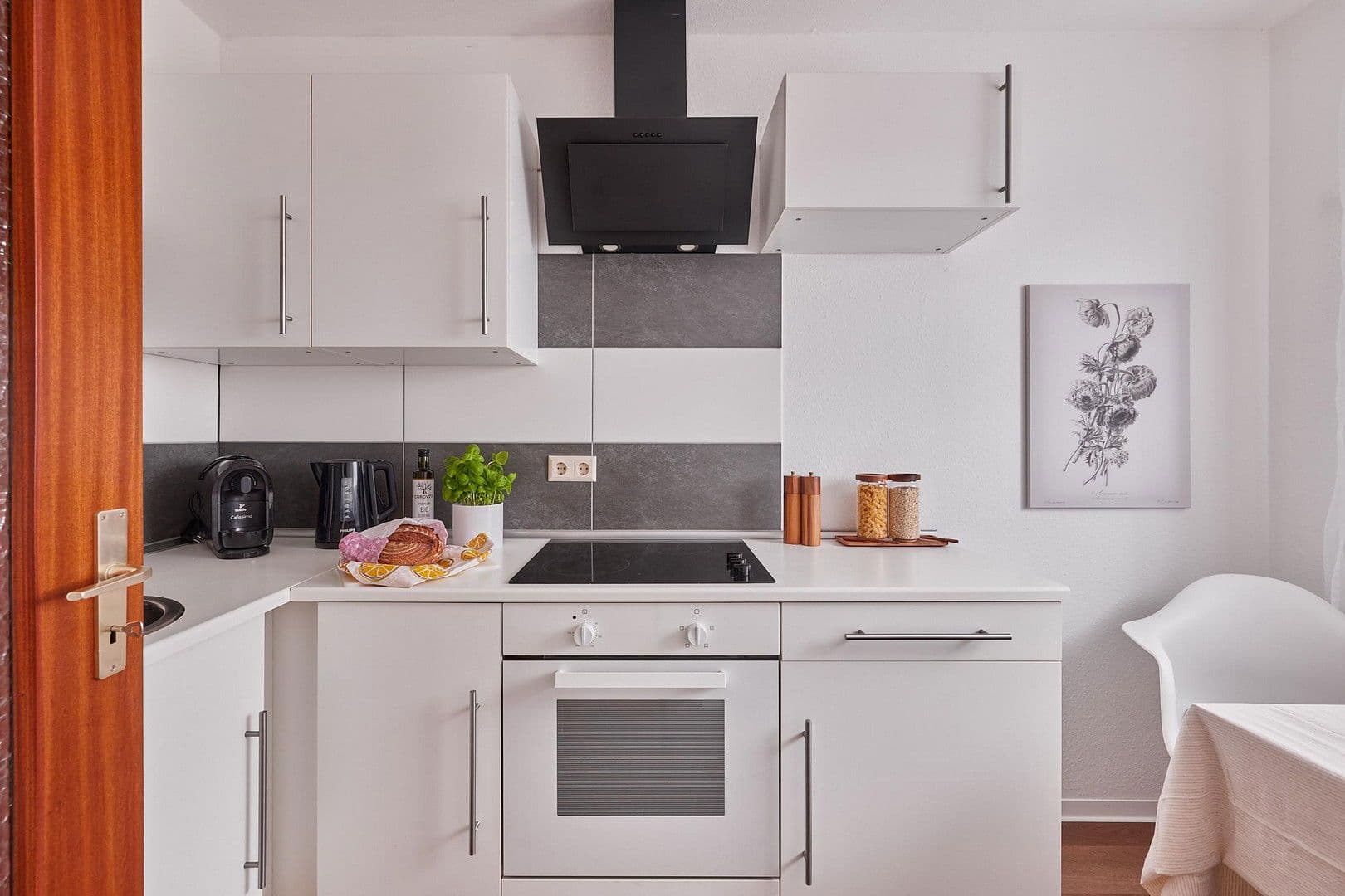 Prenájom bytu 1-izbový 43 m², Kurt-Schumacher-Straße 32, Kaiserslautern, Porýnie-Falcko Prenájom bytu 1-izbový 43 m², Kurt-Schumacher-Straße 32, Kaiserslautern, Porýnie-Falcko