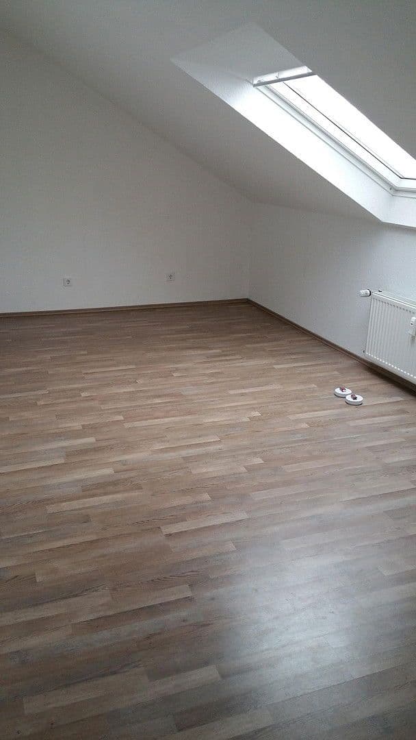 Prenájom bytu 2-izbový 53 m², Duisburg, Severné Porýnie - Westfálsko Prenájom bytu 2-izbový 53 m², Duisburg, Severné Porýnie - Westfálsko