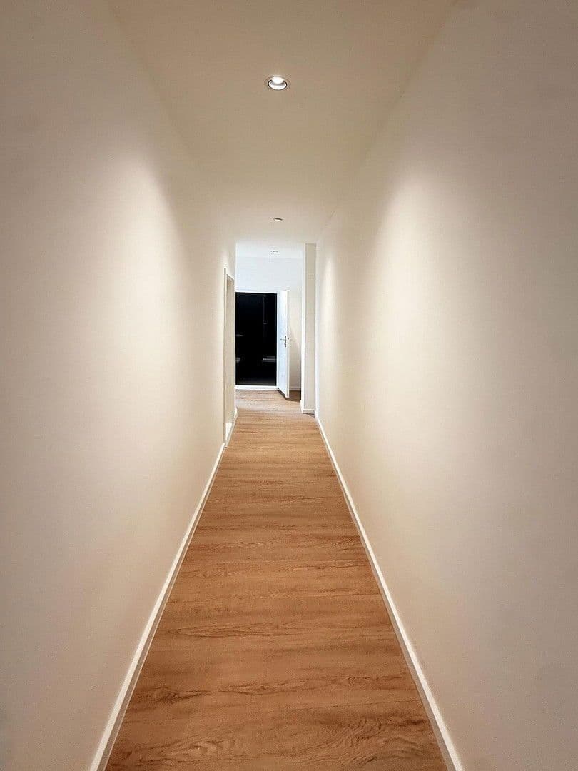 Prenájom bytu 2-izbový 70 m², Berlin, Berlín Prenájom bytu 2-izbový 70 m², Berlin, Berlín