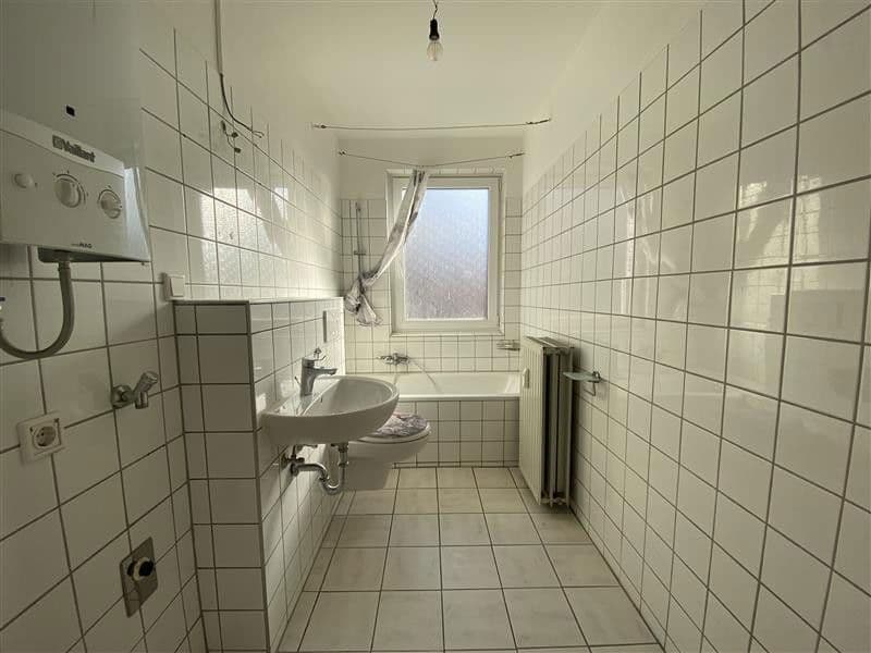 Prenájom bytu 1-izbový 43 m², Wuppertal, Severné Porýnie - Westfálsko Prenájom bytu 1-izbový 43 m², Wuppertal, Severné Porýnie - Westfálsko