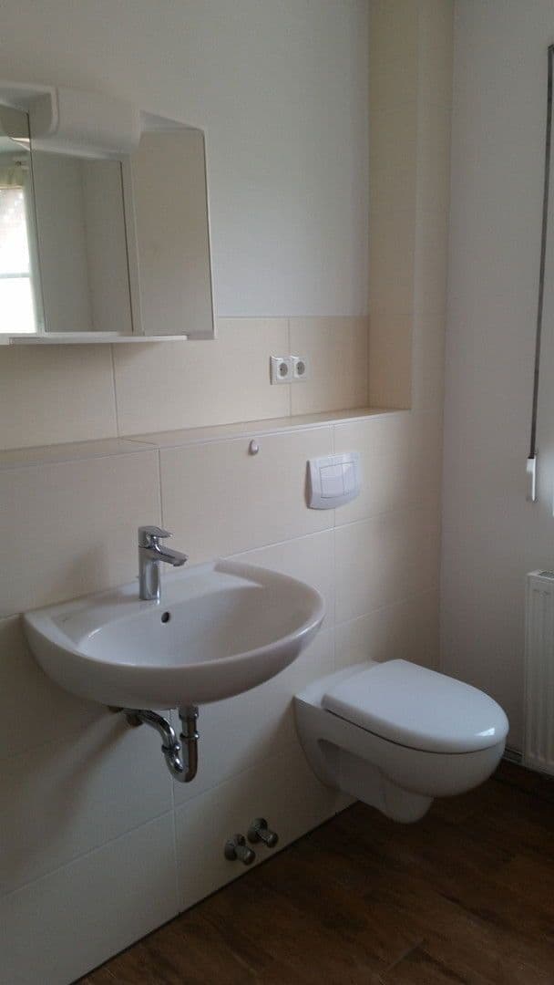 Prenájom bytu 2-izbový 65 m², Osterrönfeld, Šlezvicko-Holštajnsko Prenájom bytu 2-izbový 65 m², Osterrönfeld, Šlezvicko-Holštajnsko