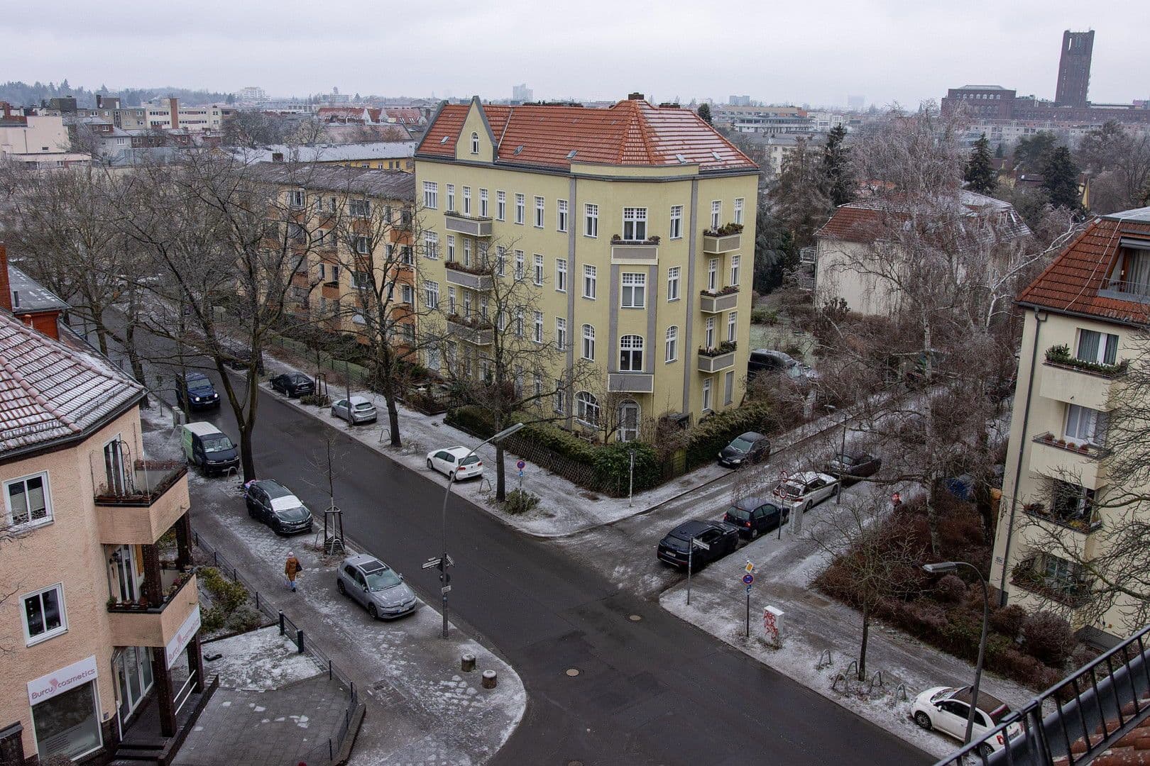 Prenájom bytu 2-izbový 55 m², Einödshofer Weg, Berlin, Berlín Prenájom bytu 2-izbový 55 m², Einödshofer Weg, Berlin, Berlín