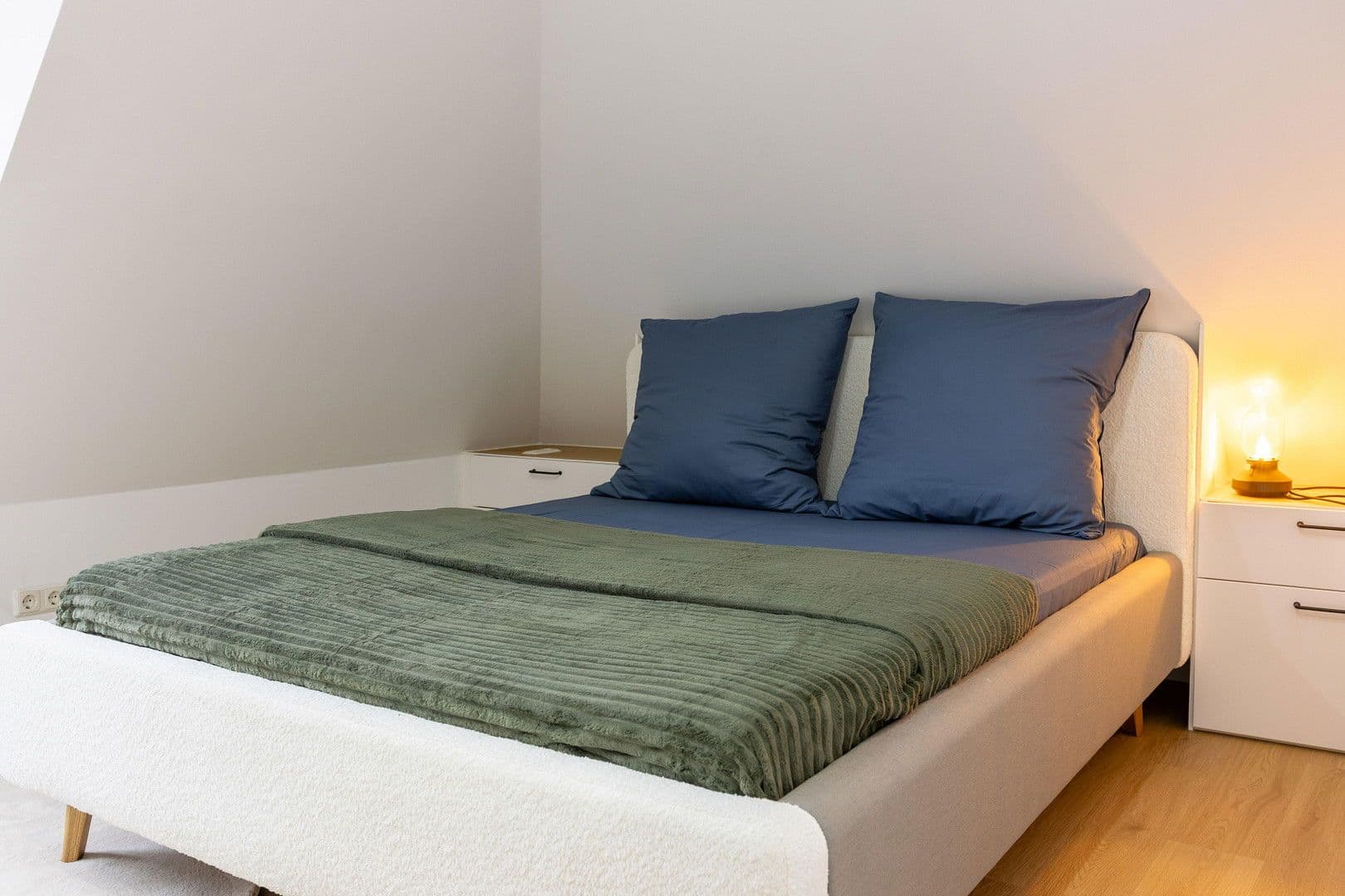 Prenájom bytu 2-izbový 55 m², Einödshofer Weg, Berlin, Berlín Prenájom bytu 2-izbový 55 m², Einödshofer Weg, Berlin, Berlín