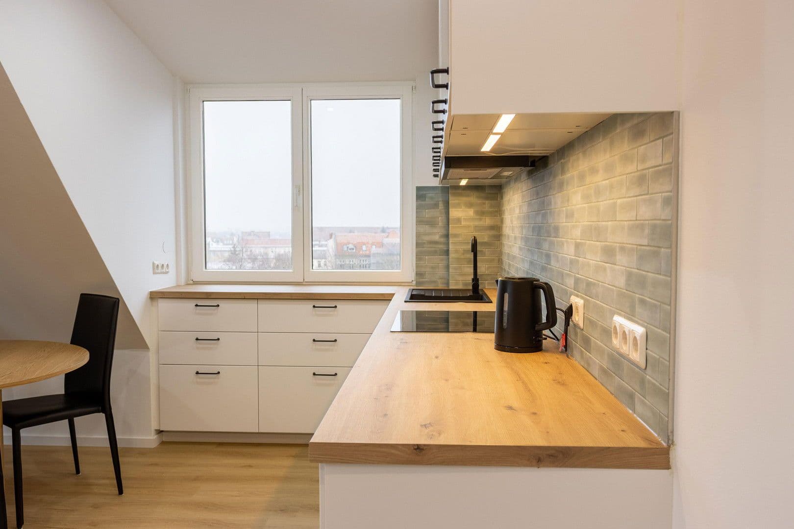 Prenájom bytu 2-izbový 55 m², Einödshofer Weg, Berlin, Berlín Prenájom bytu 2-izbový 55 m², Einödshofer Weg, Berlin, Berlín