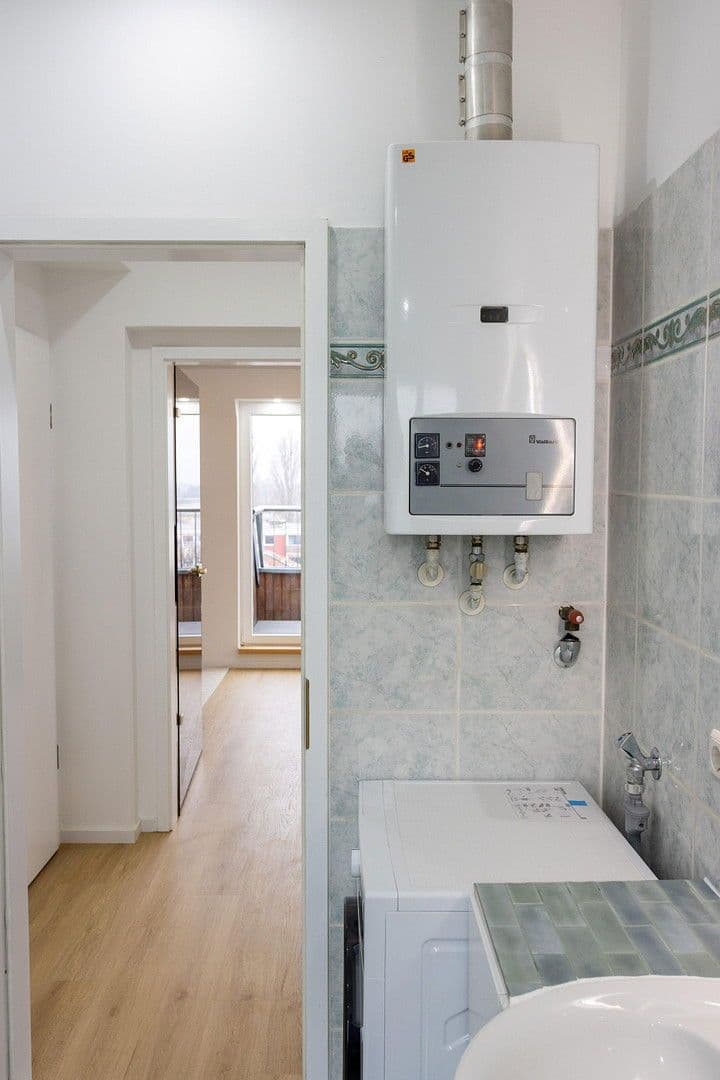 Prenájom bytu 2-izbový 55 m², Einödshofer Weg, Berlin, Berlín Prenájom bytu 2-izbový 55 m², Einödshofer Weg, Berlin, Berlín