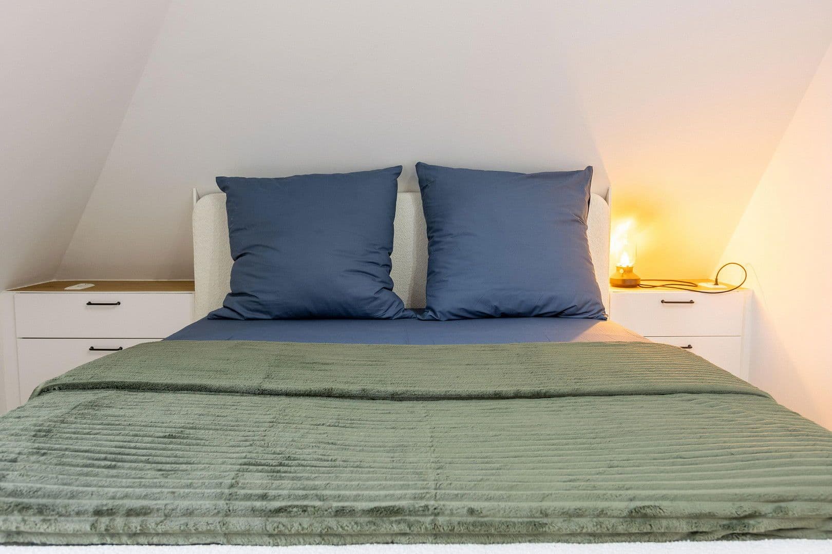 Prenájom bytu 2-izbový 55 m², Einödshofer Weg, Berlin, Berlín Prenájom bytu 2-izbový 55 m², Einödshofer Weg, Berlin, Berlín