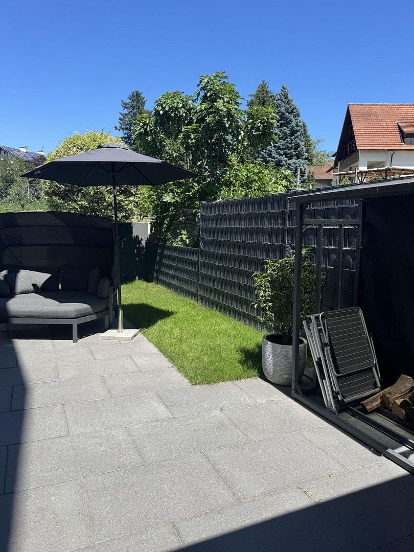 Predaj domu 136 m², pozemek 208 m², Baden Baden, Bádensko-Wurttembersko Predaj domu 136 m², pozemek 208 m², Baden Baden, Bádensko-Wurttembersko