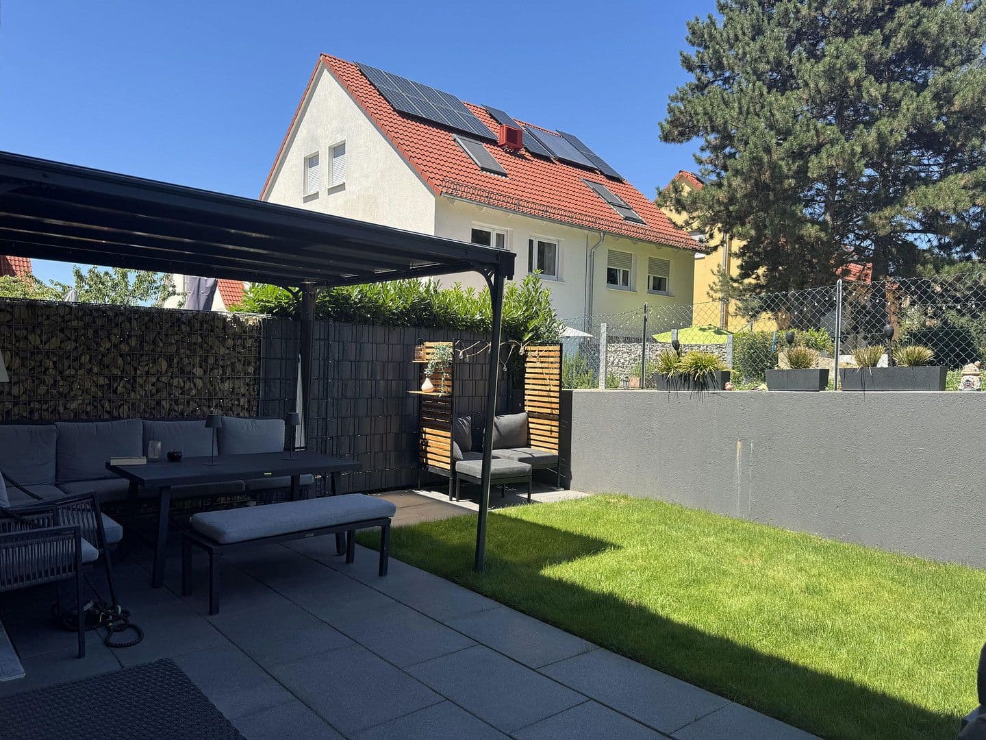 Predaj domu 136 m², pozemek 208 m², Baden Baden, Bádensko-Wurttembersko Predaj domu 136 m², pozemek 208 m², Baden Baden, Bádensko-Wurttembersko