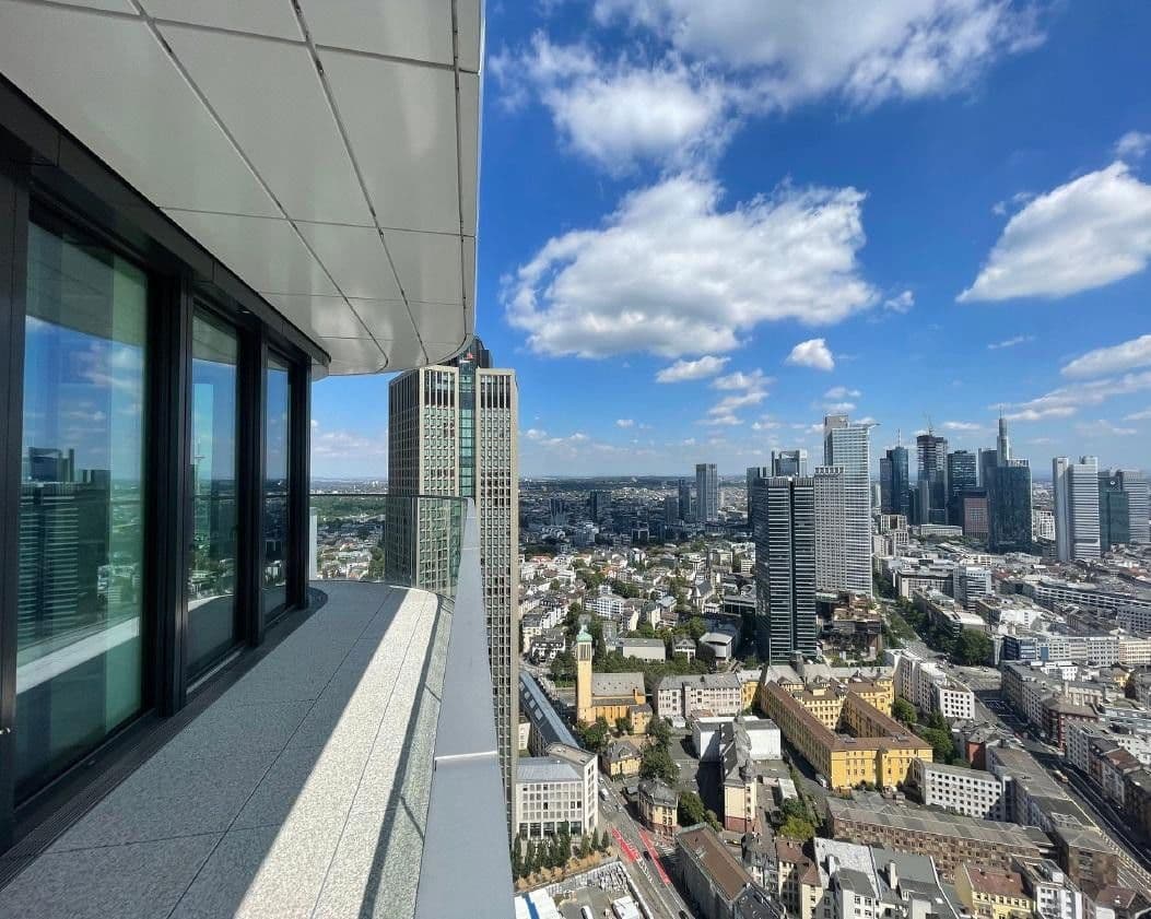 Prenájom bytu 4-izbový 184 m², Europa-Allee 2, Frankfurt am Main, Hesensko Prenájom bytu 4-izbový 184 m², Europa-Allee 2, Frankfurt am Main, Hesensko