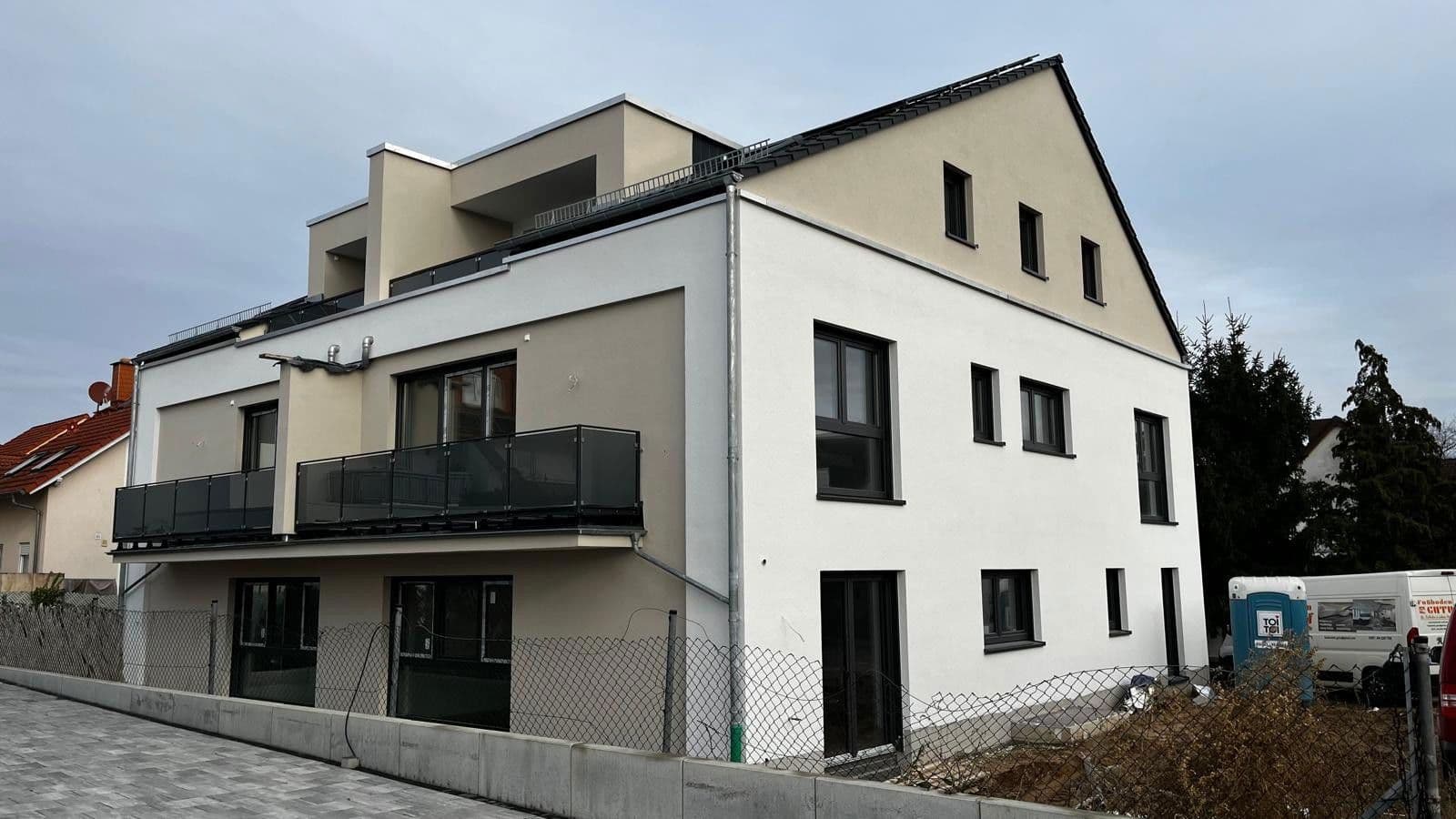 Prenájom bytu 3-izbový 93 m², Jügesheimer Weg 31, Seligenstadt, Hesensko Prenájom bytu 3-izbový 93 m², Jügesheimer Weg 31, Seligenstadt, Hesensko