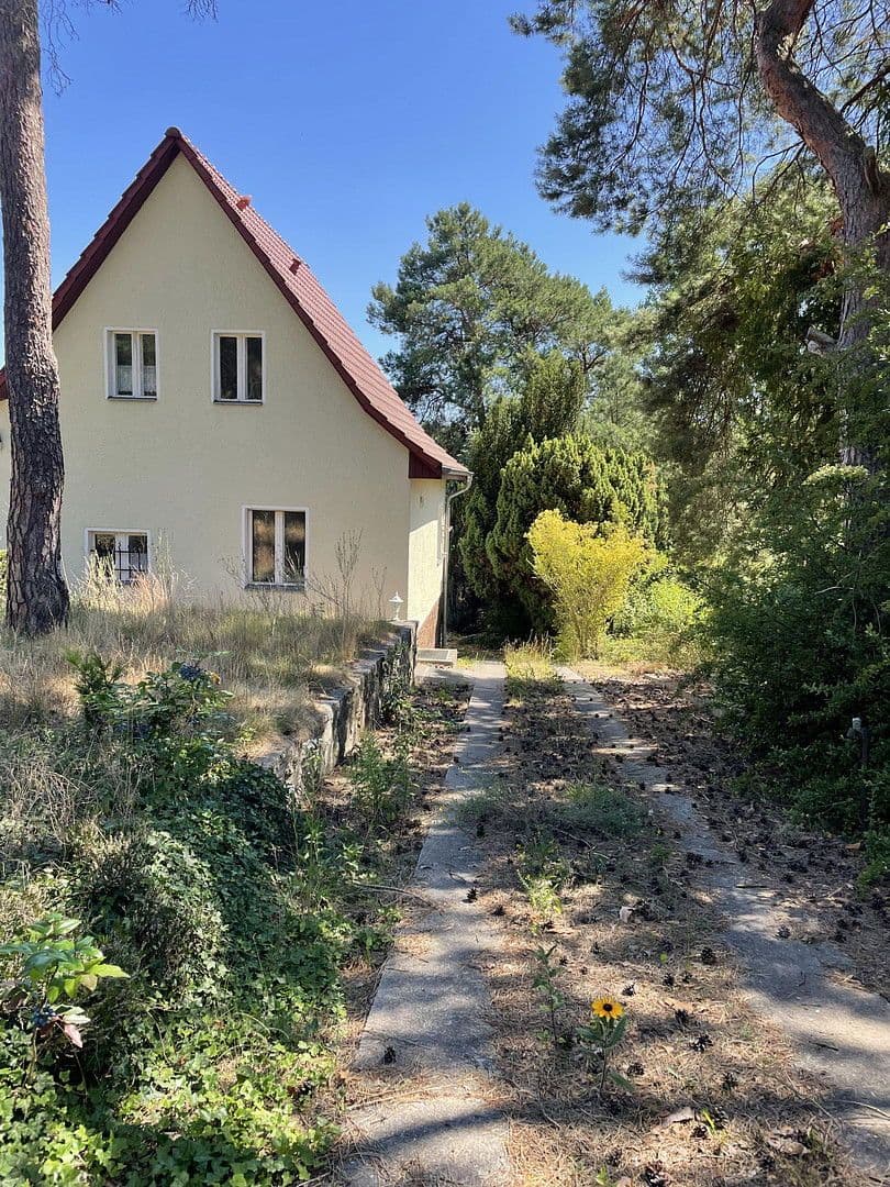 Predaj domu 85 m², pozemek 989 m², Rahnsdorf, Berlín Predaj domu 85 m², pozemek 989 m², Rahnsdorf, Berlín